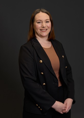 Courtney Hodgson Profile Image